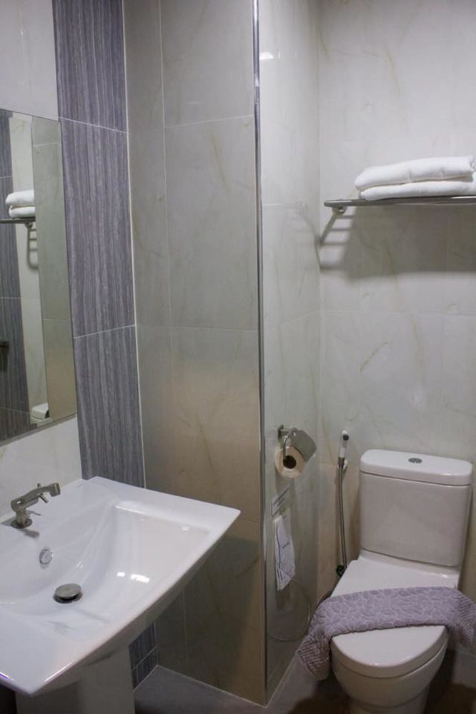 Trimm Hotel Chanthaburi Luaran gambar